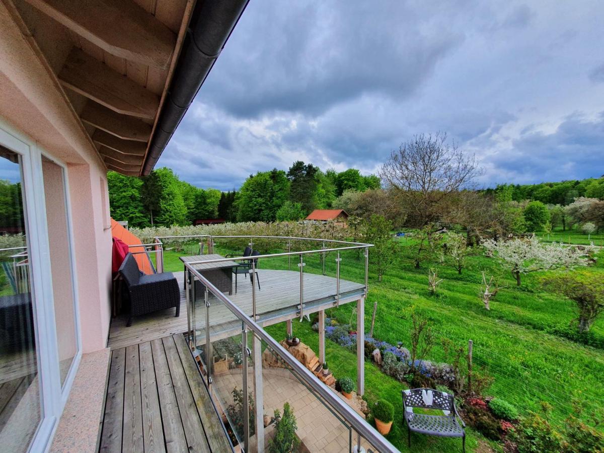 Pension Am Kirschgarten Goessweinstein Luaran gambar