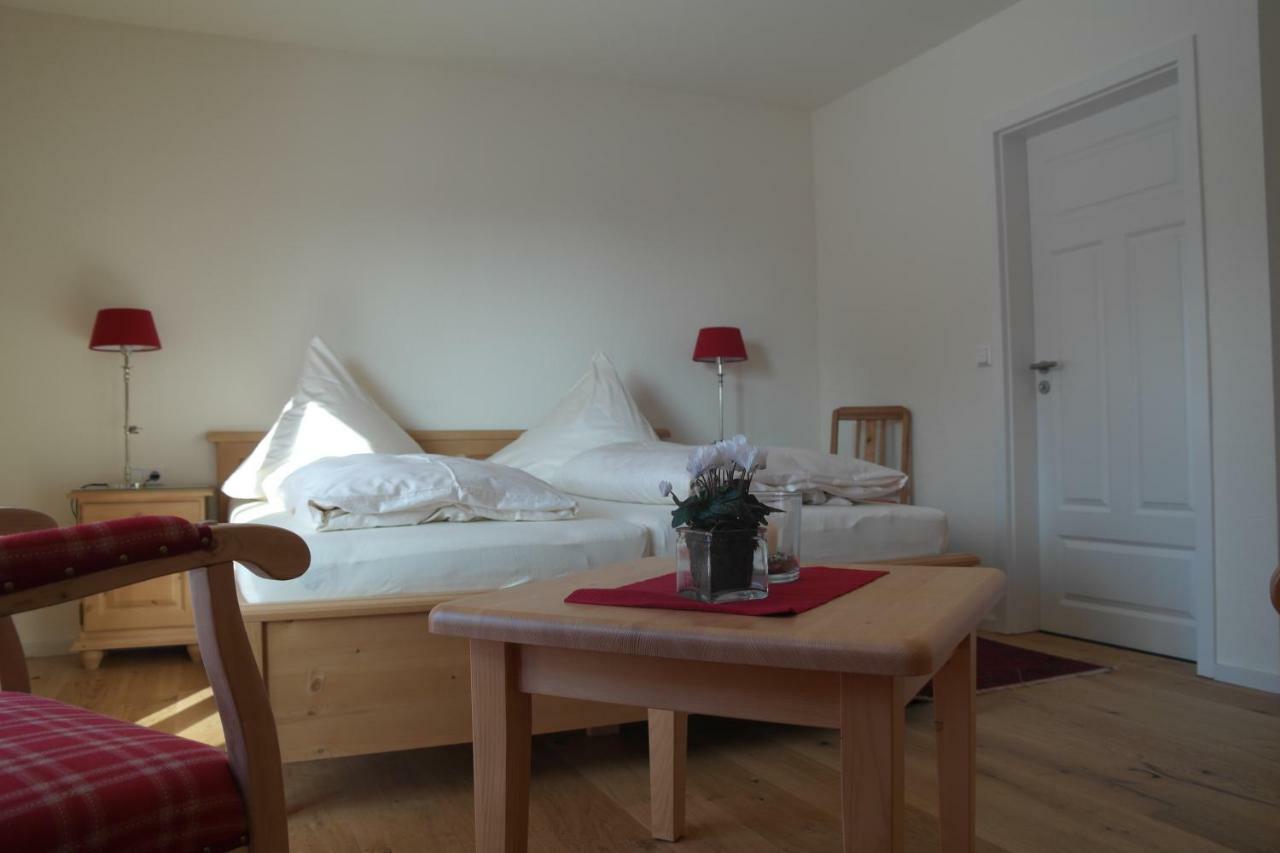 Pension Am Kirschgarten Goessweinstein Luaran gambar