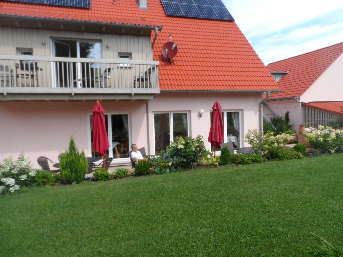 Pension Am Kirschgarten Goessweinstein Luaran gambar